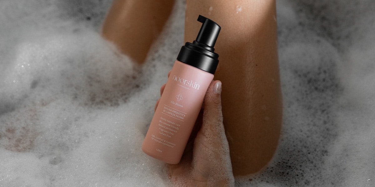 espuma intima ella biome banho premium